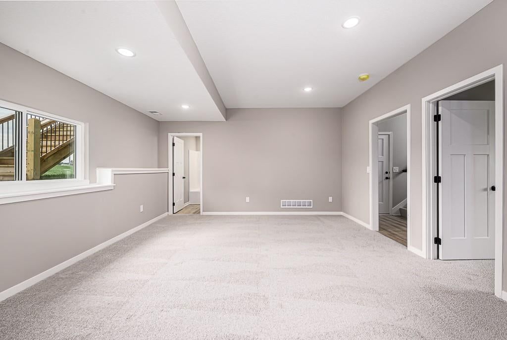 15589 Sheridan Court — photo 21