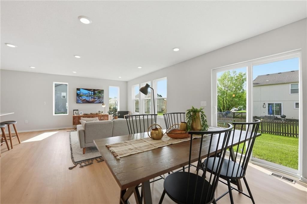 1441 S 4th Street E — photo 11