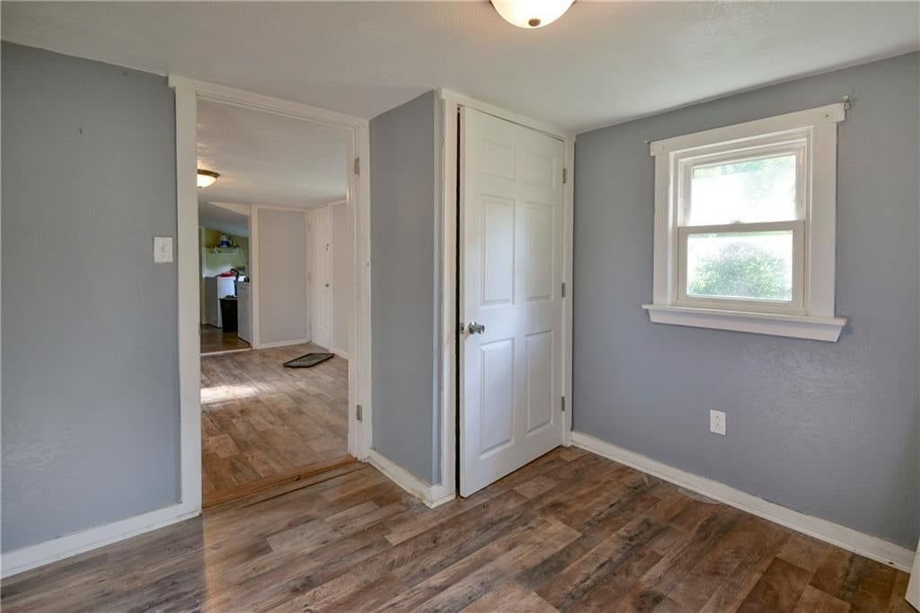 407 S Clarke Avenue — photo 16
