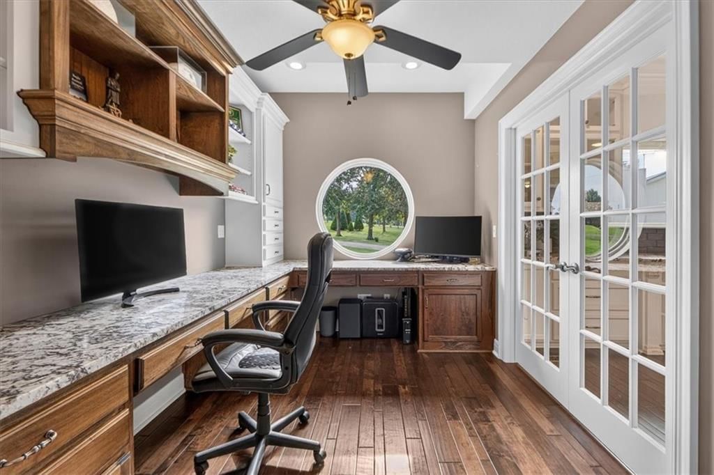 113 Lighthouse Point — photo 32