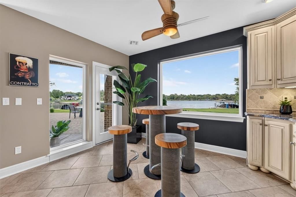 113 Lighthouse Point — photo 85