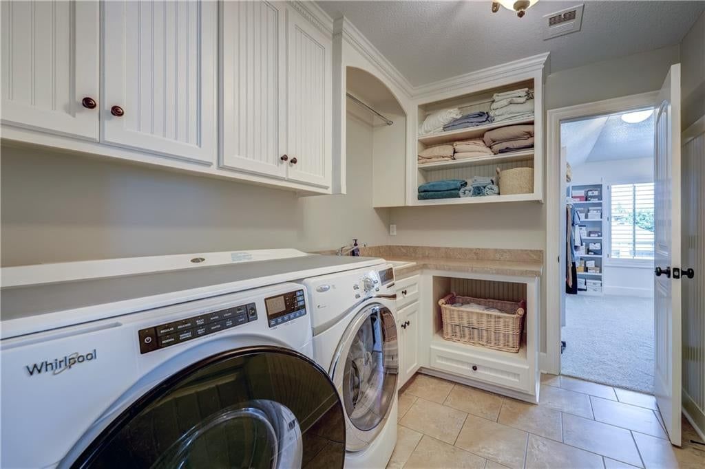 11515 W 165th Terrace — photo 23