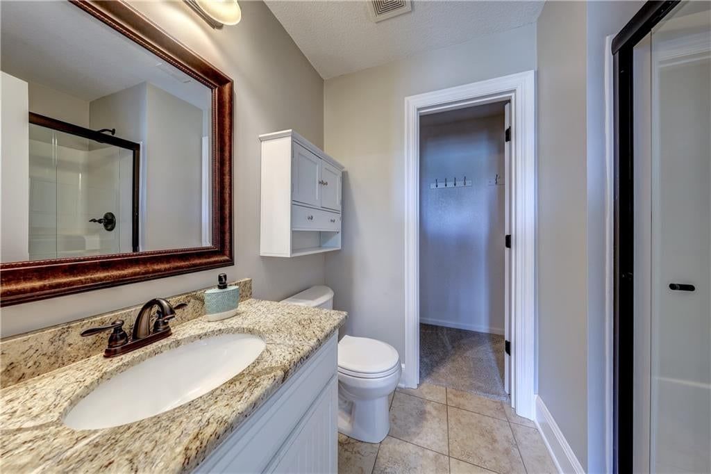 11515 W 165th Terrace — photo 35