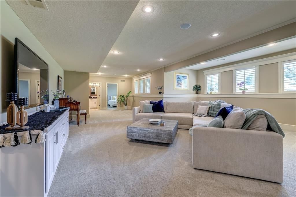 11515 W 165th Terrace — photo 38