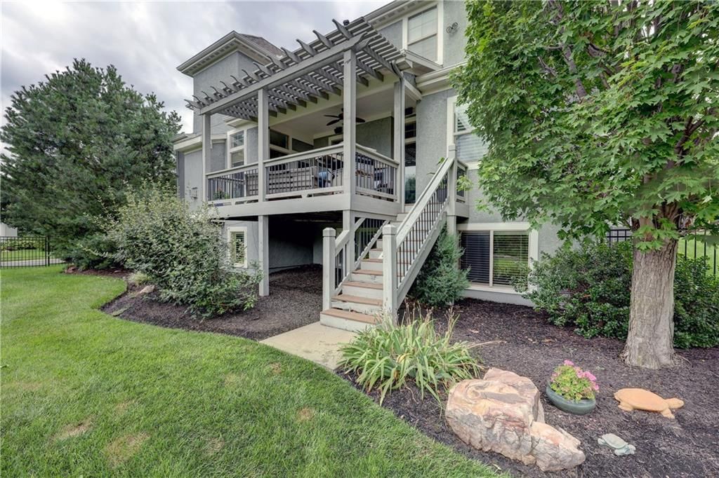 11515 W 165th Terrace — photo 44