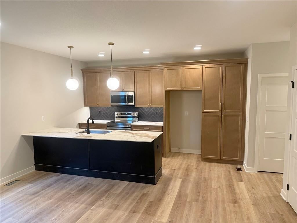 506 NW 15th Street — photo 7