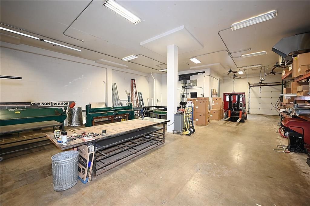205-207 W Brasfield Street — photo 7