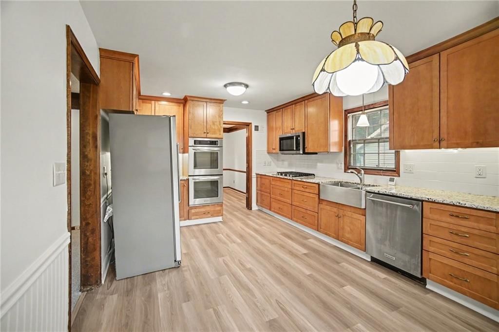 12904 W 70th Terrace — photo 11