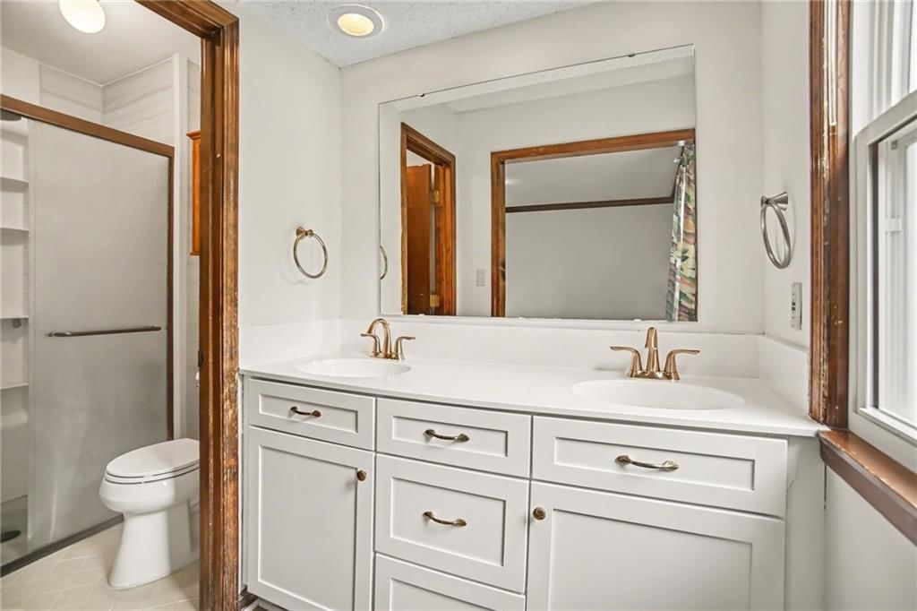 12904 W 70th Terrace — photo 12