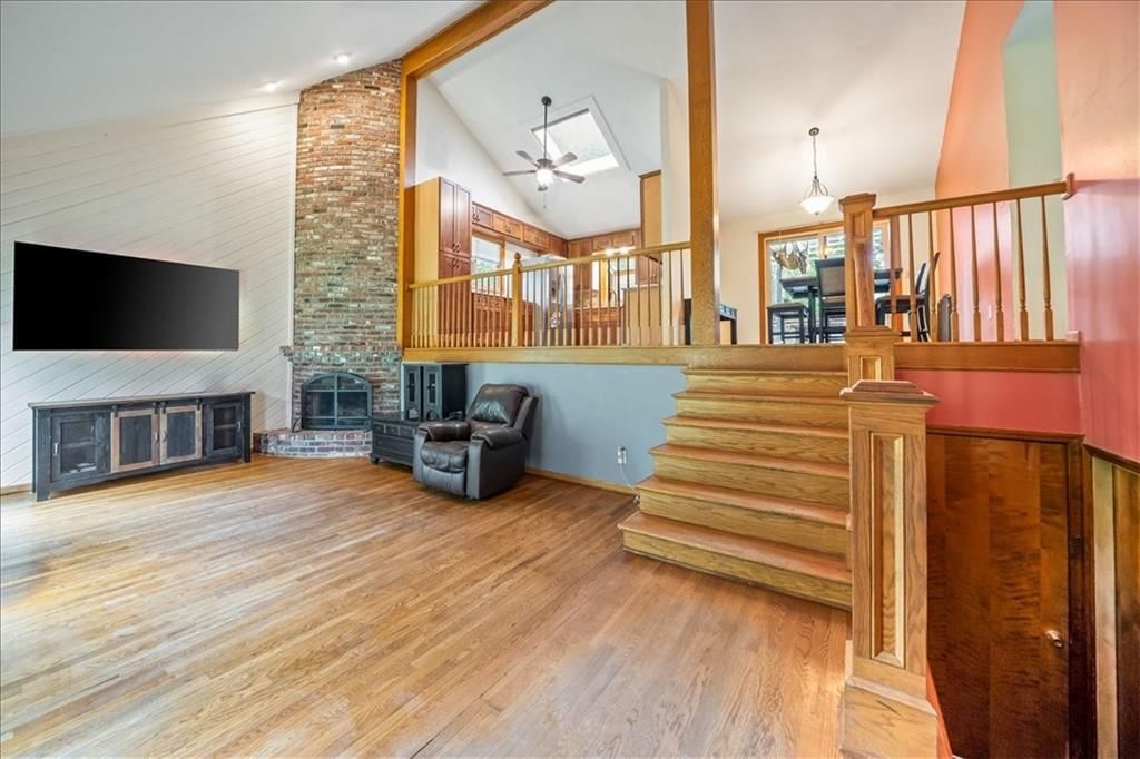 6908 Millridge Street — photo 6