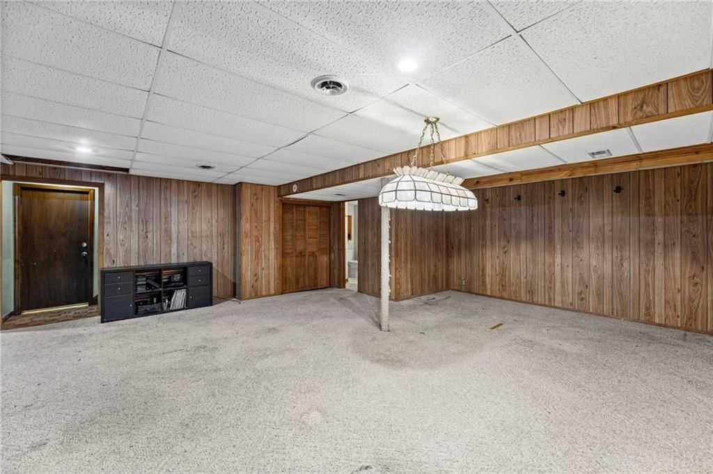 8210 N Virginia Avenue — photo 33