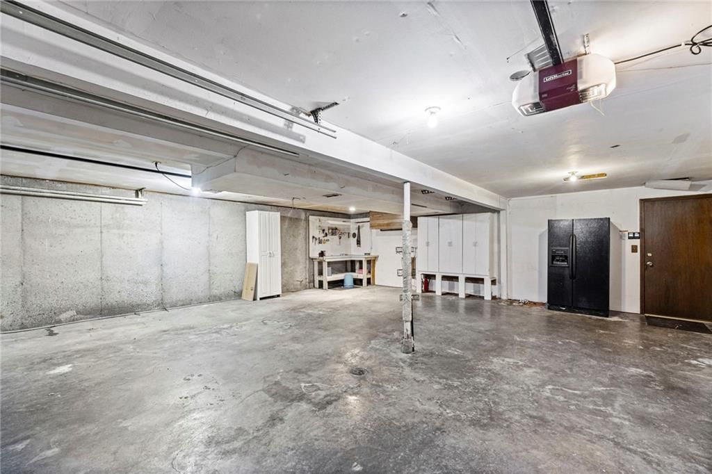 8210 N Virginia Avenue — photo 38