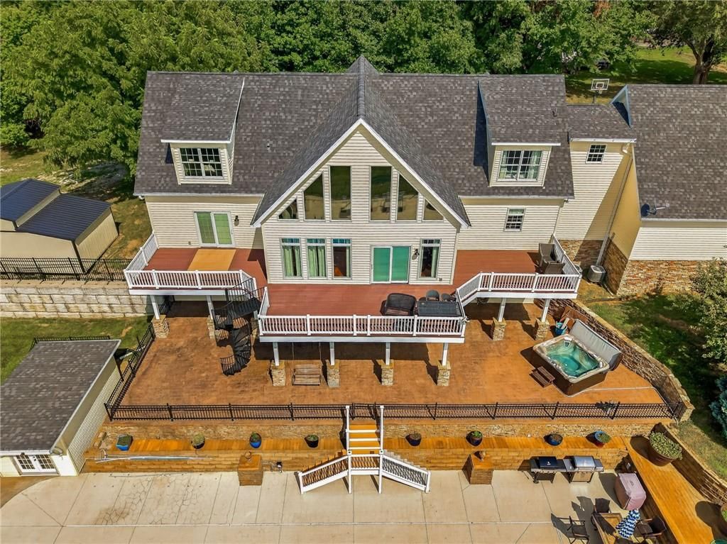 1403 Paxton Street — photo 18