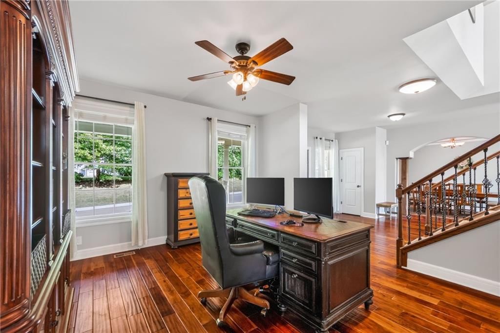 1403 Paxton Street — photo 29
