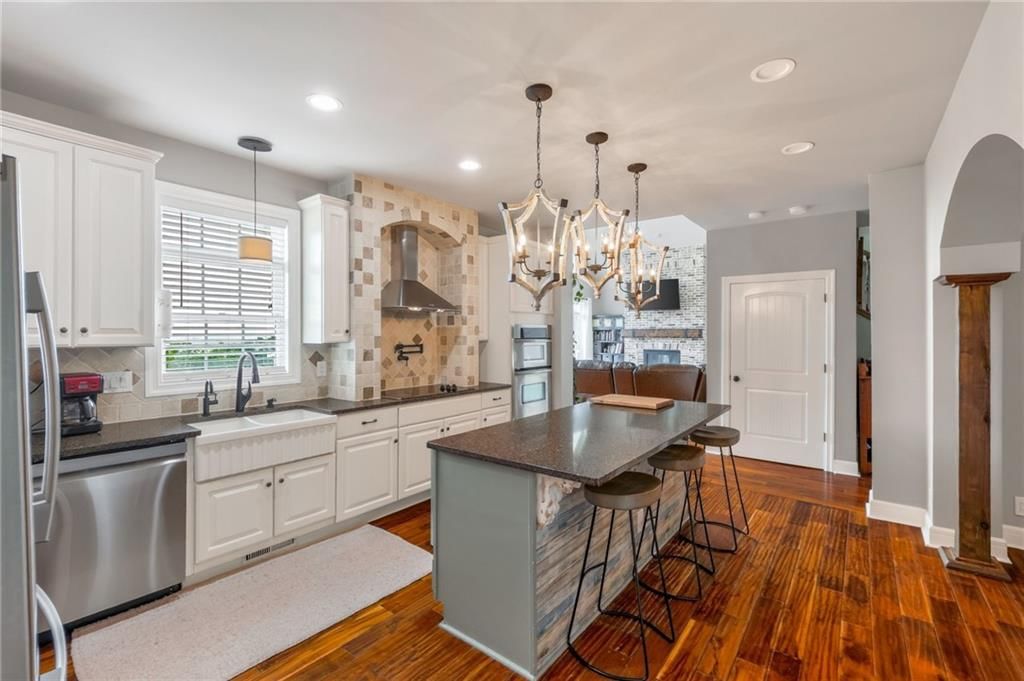 1403 Paxton Street — photo 41