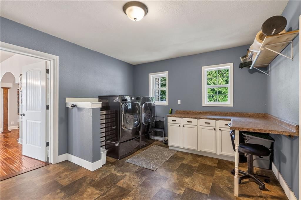 1403 Paxton Street — photo 45