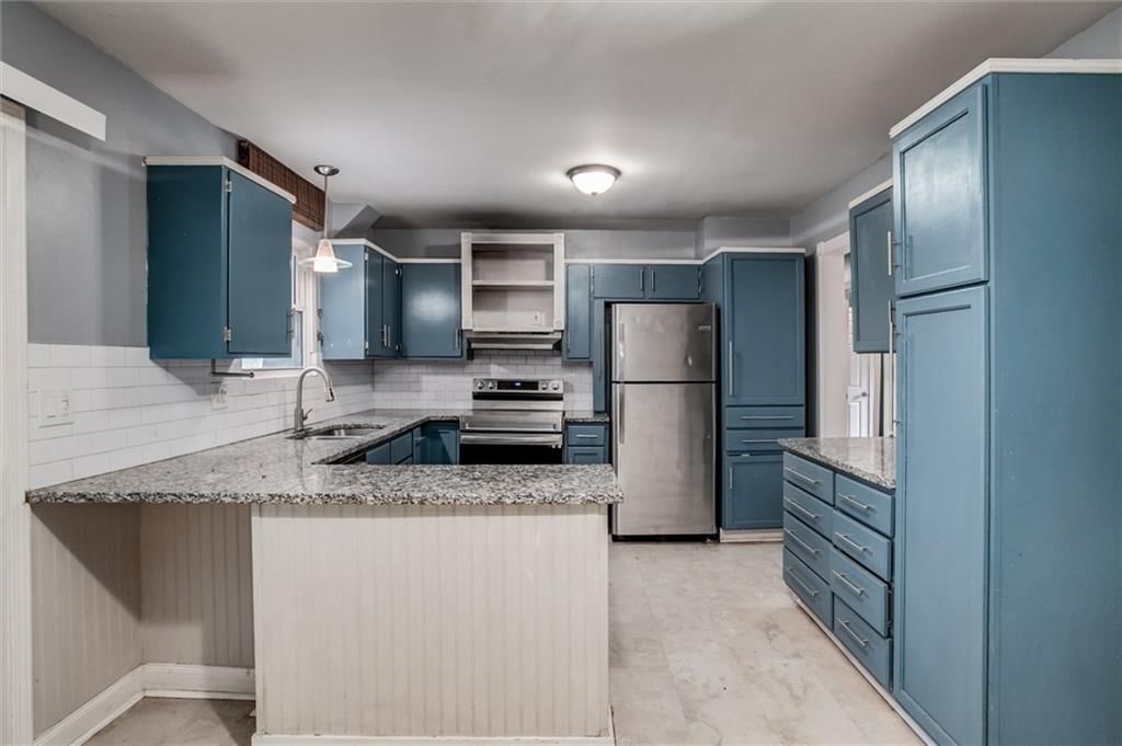 2409 NW Salem Court — photo 10