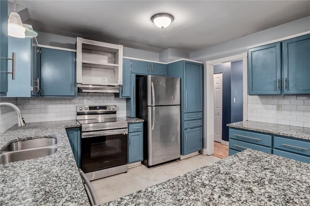 2409 NW Salem Court — photo 11