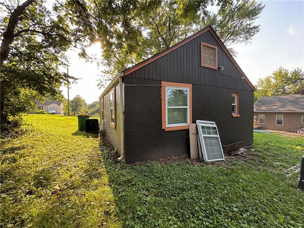 2501 N 35th Street — photo 5