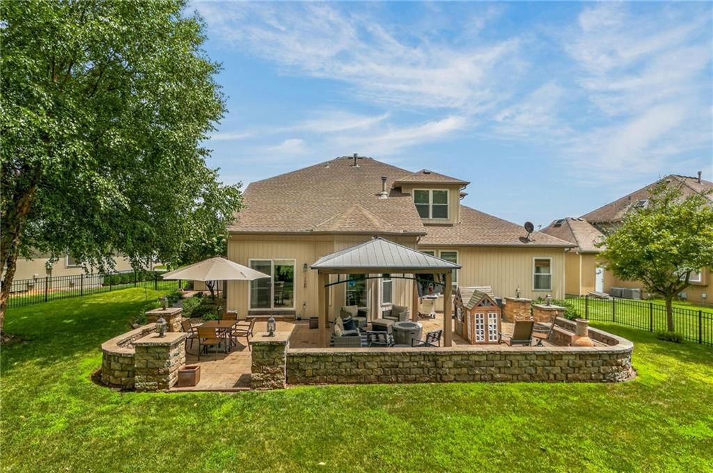 2529 SW Kristin Drive — photo 9