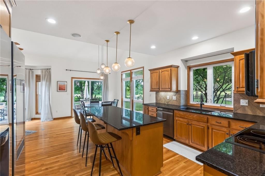 2529 SW Kristin Drive — photo 27