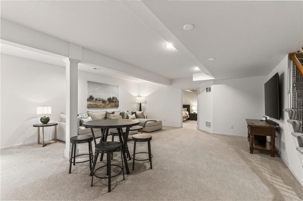 2529 SW Kristin Drive — photo 61