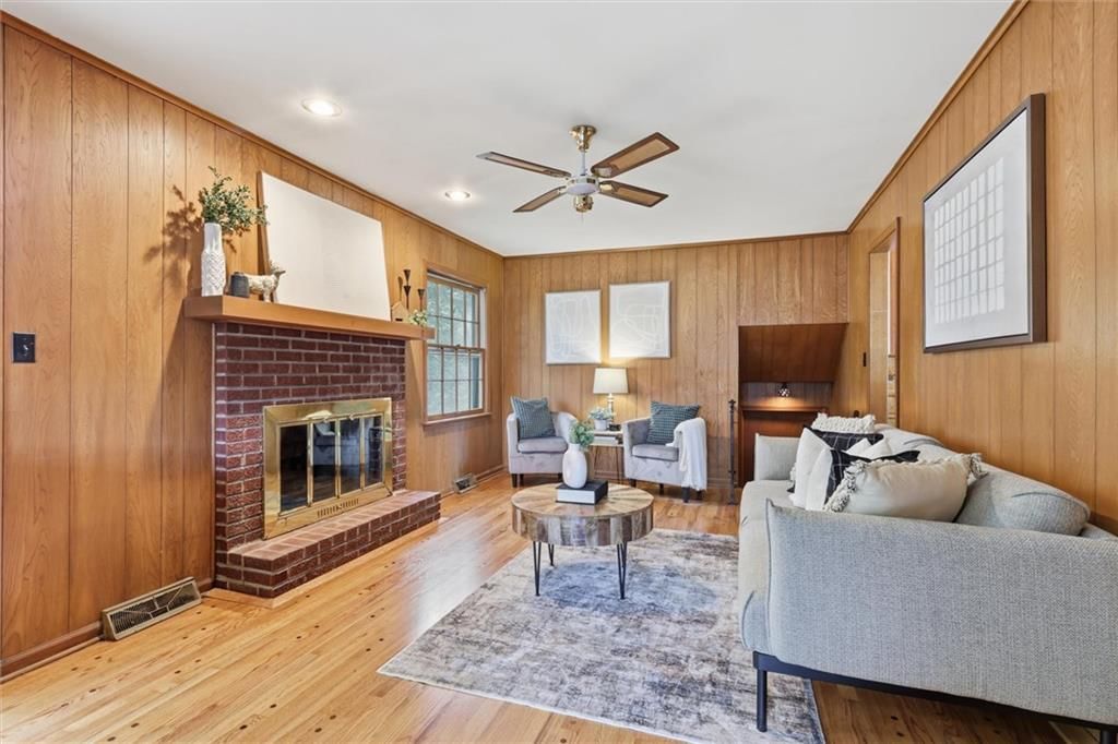 6411 W 69th Street — photo 15