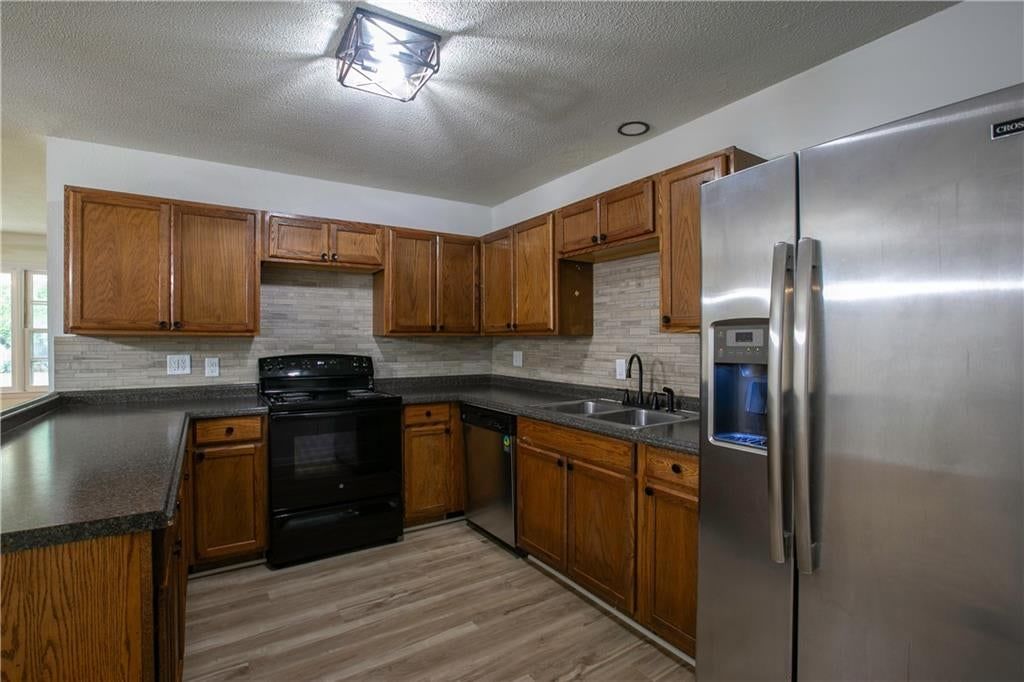 109 Delaware Street — photo 11