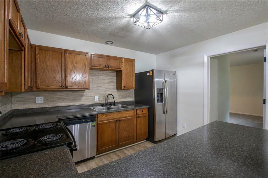 109 Delaware Street — photo 14