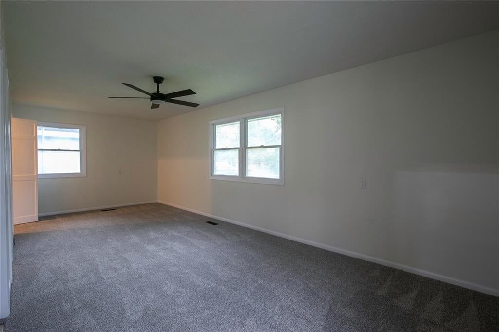 109 Delaware Street — photo 15