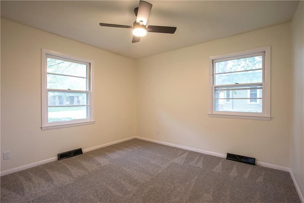 109 Delaware Street — photo 23