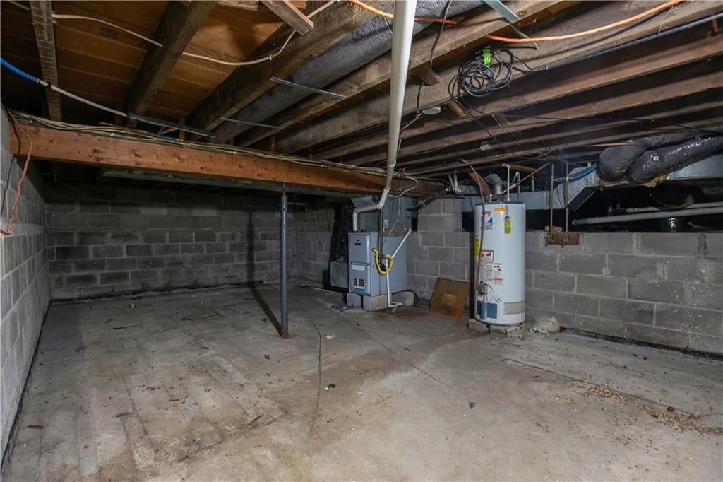 109 Delaware Street — photo 26