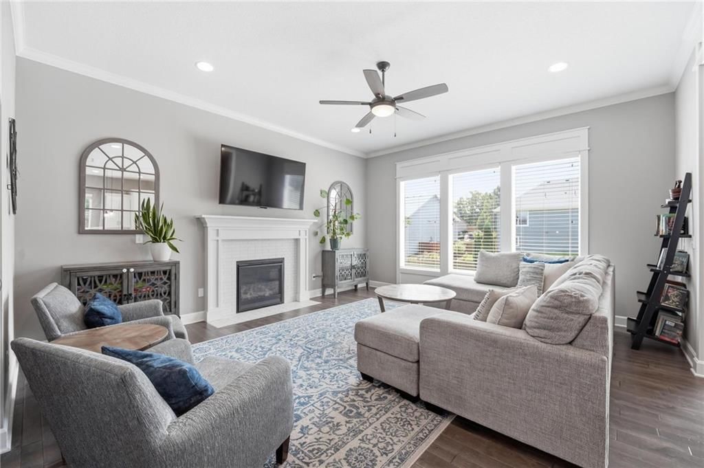 20905 W 72nd Street — photo 12
