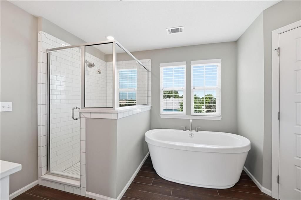 20905 W 72nd Street — photo 31