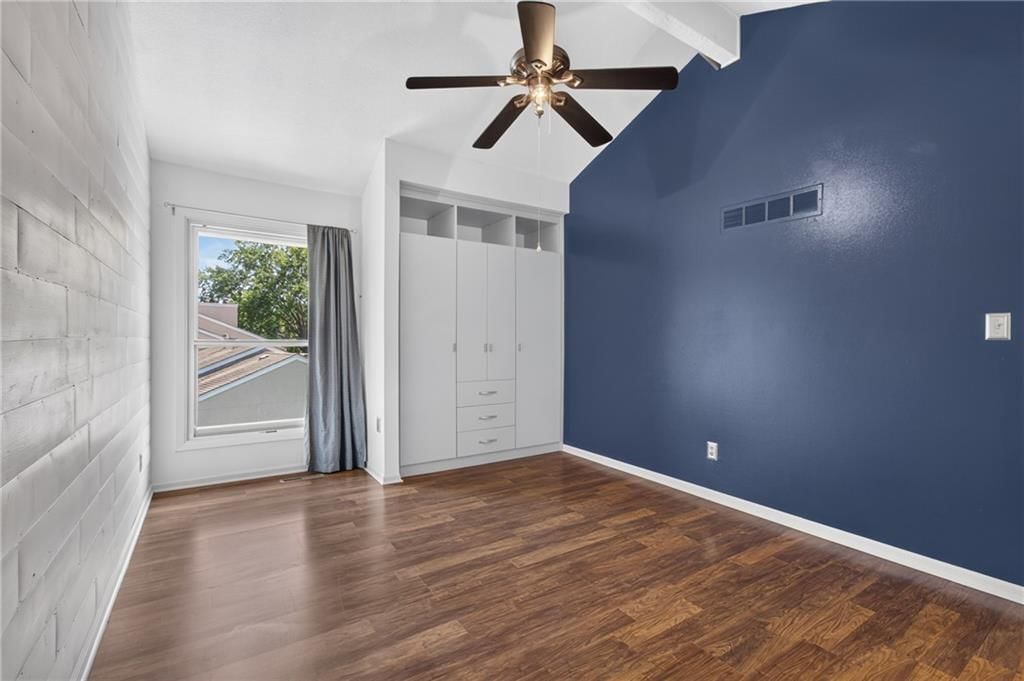 10913 Rosehill Road — photo 16