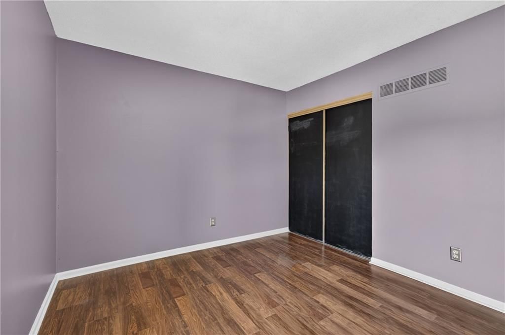 10913 Rosehill Road — photo 20