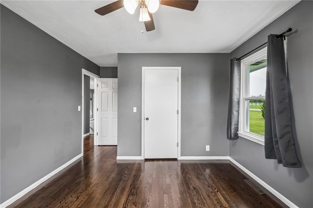 34906 E Colbern Road — photo 18