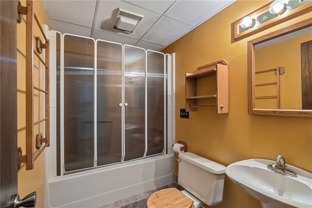 10183 Switzer Road — photo 34