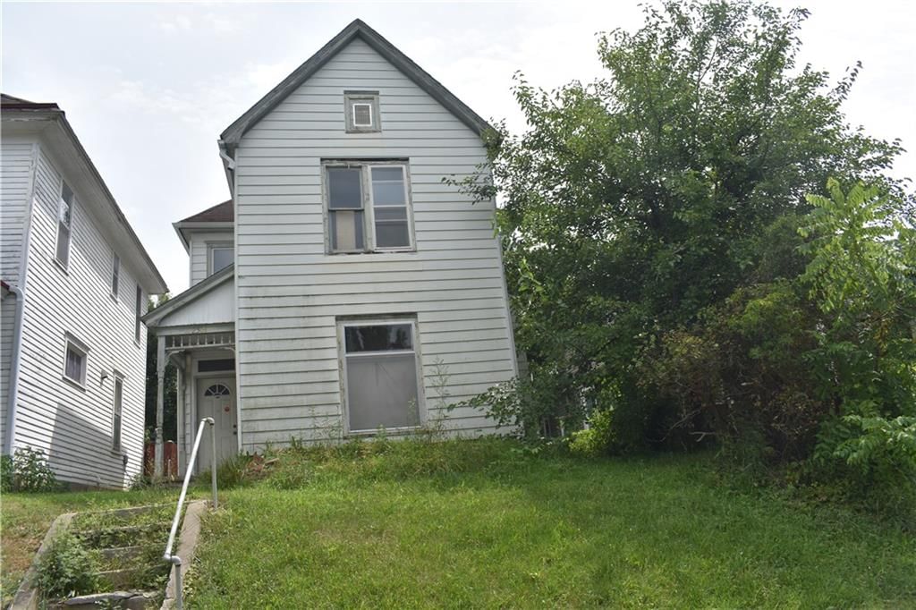 2504 Lafayette Street, St Joseph, MO