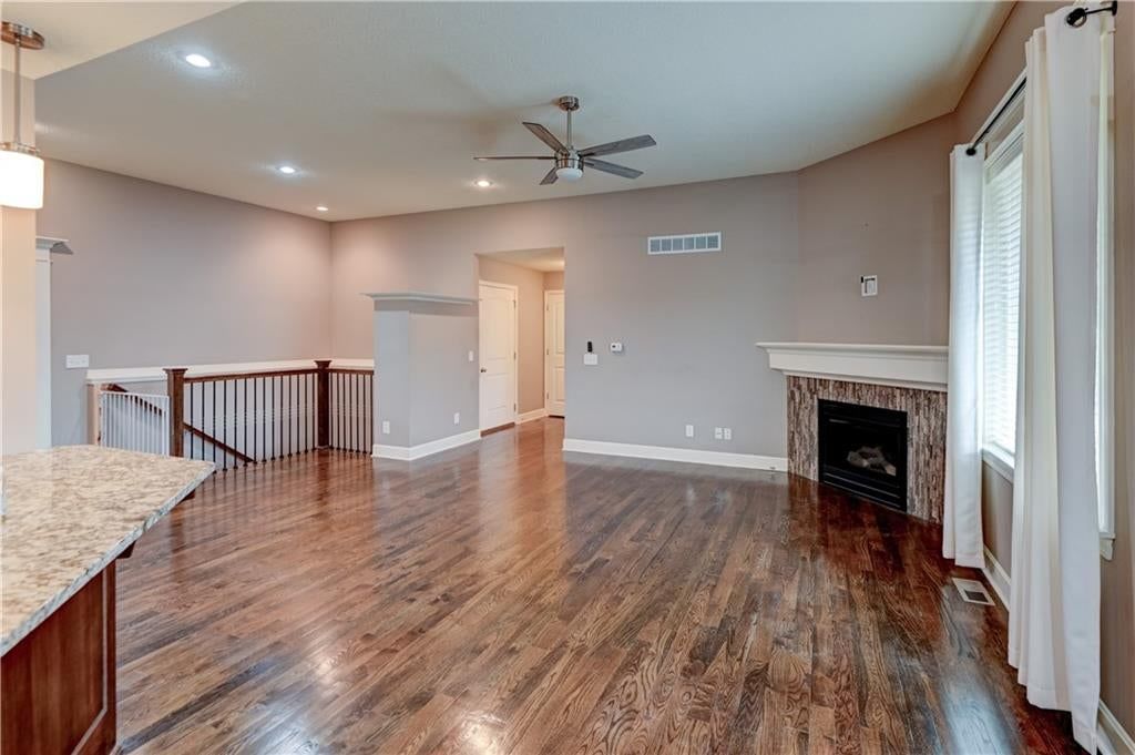 599 Linda Court — photo 32