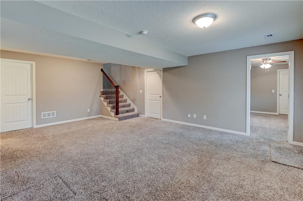 599 Linda Court — photo 44