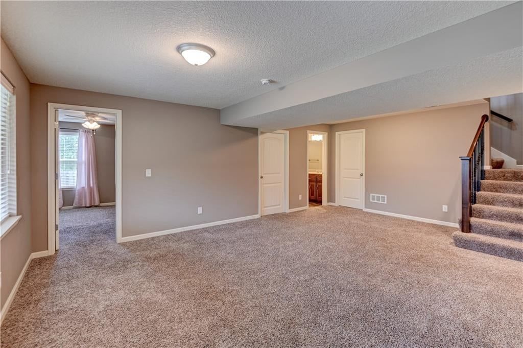 599 Linda Court — photo 45