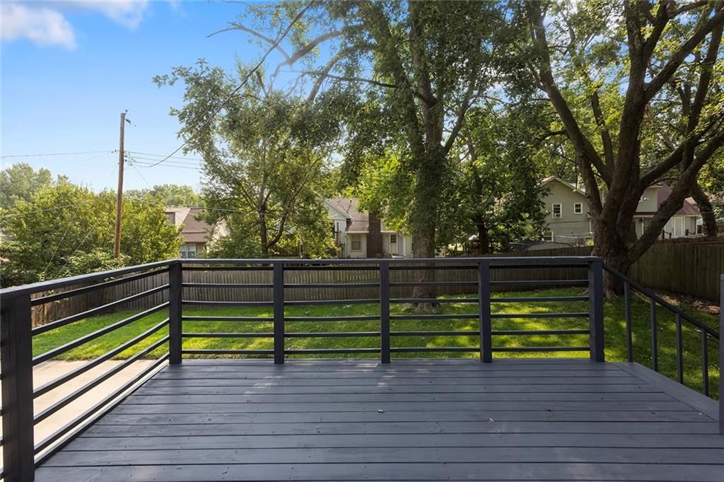 920 SW 17th Street — photo 33