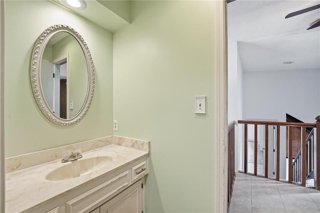 701 NE Burning Tree Street — photo 40
