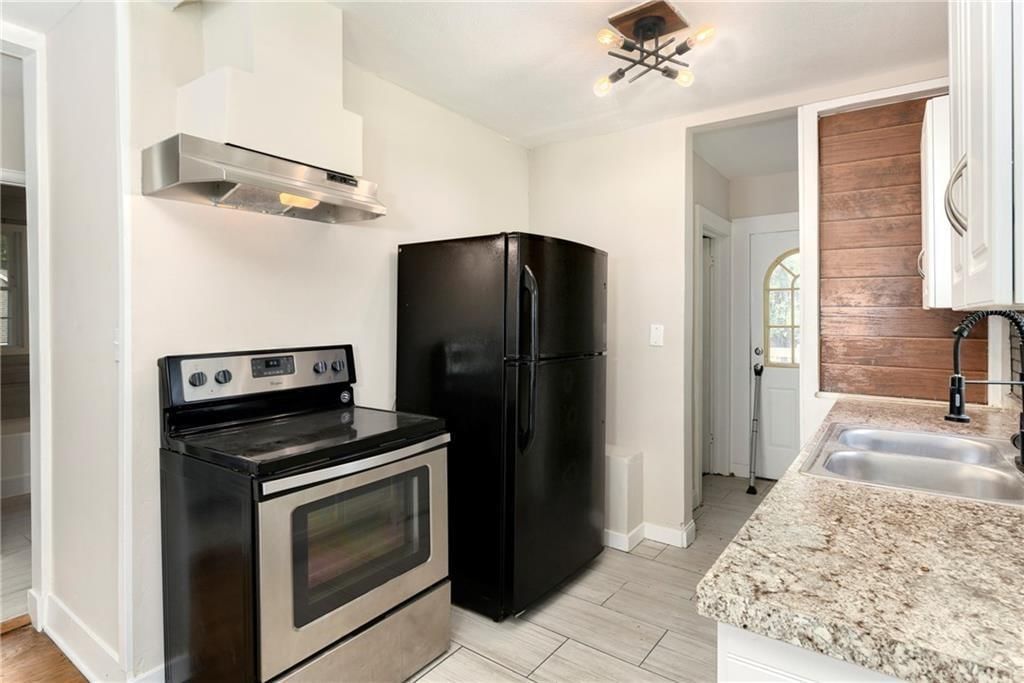 4526 Park Avenue — photo 5