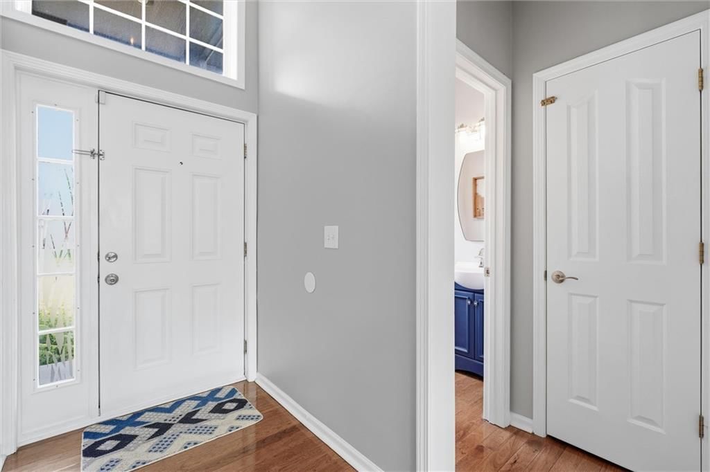 15462 S Hillside Street — photo 5