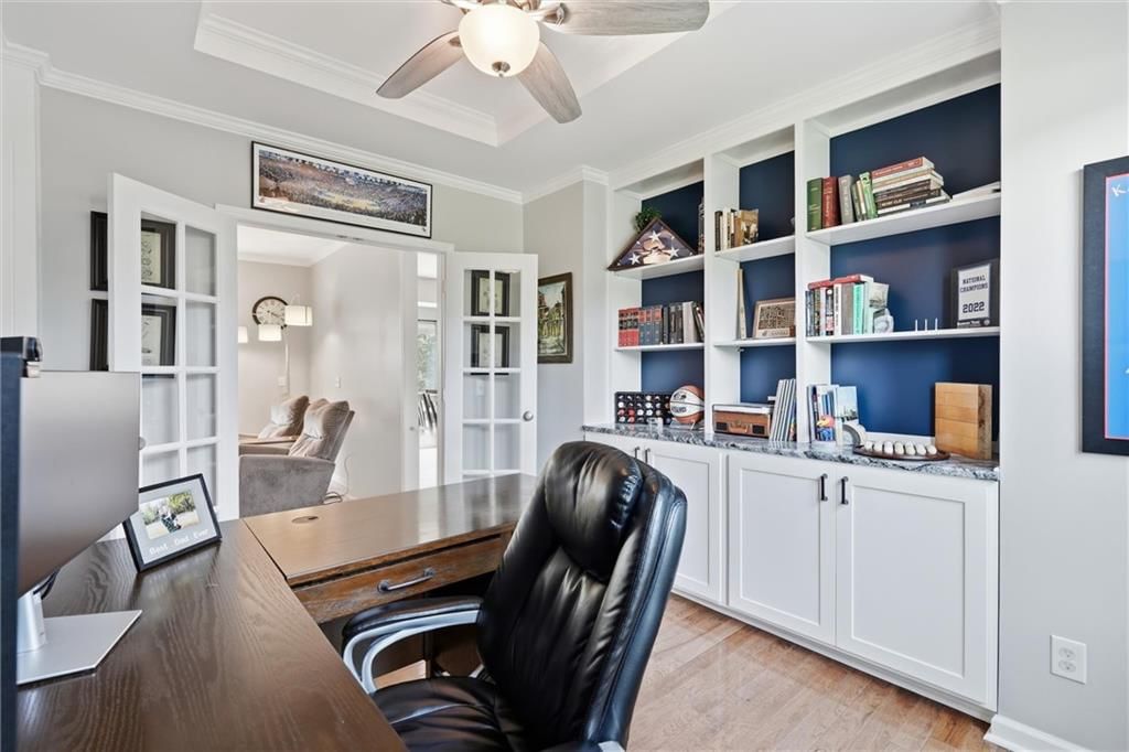 15462 S Hillside Street — photo 11