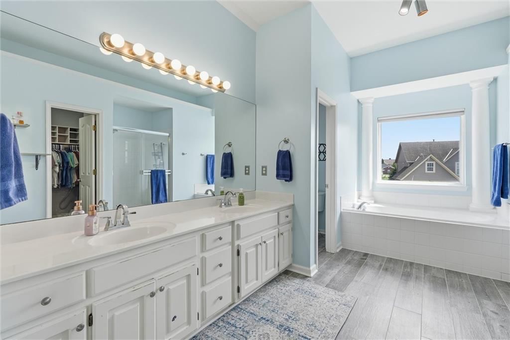 15462 S Hillside Street — photo 23