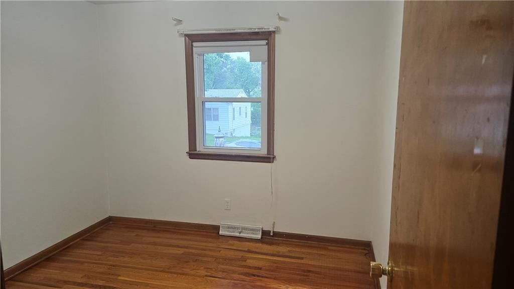 3259 Lafayette Avenue — photo 24