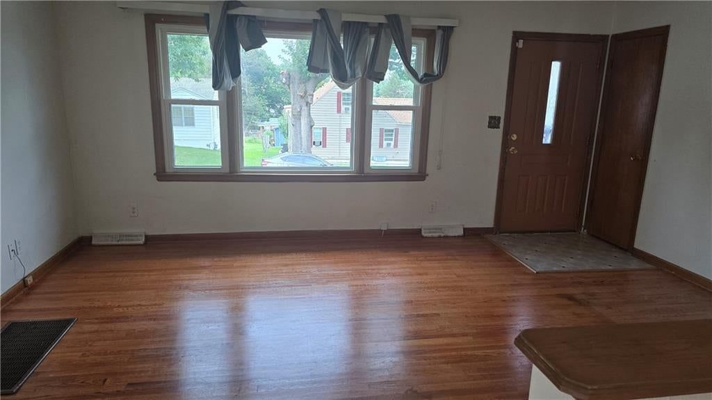 3259 Lafayette Avenue — photo 34